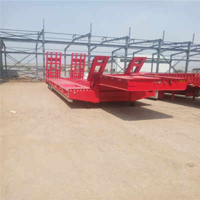 鐘山三線六軸13米低平板半掛車價(jià)格行情與掛車漆選用分析