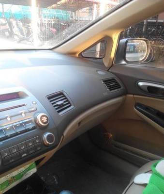 本田思域1.8L 代步優(yōu)選，車況扎實(shí)，掛漆待整